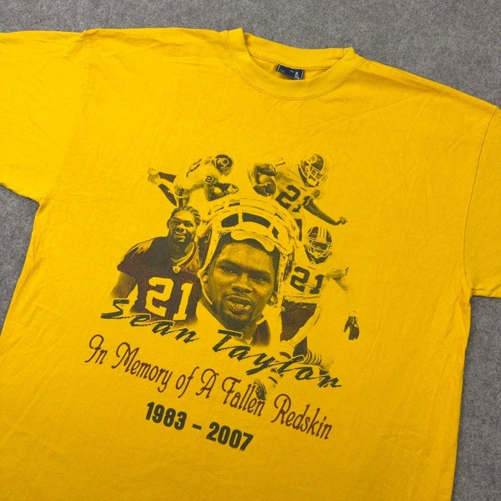 VTG Sean‎ Taylor Shirt Mens 2XL Gold Memorial Redskins Legend Tribute Y2K Tee